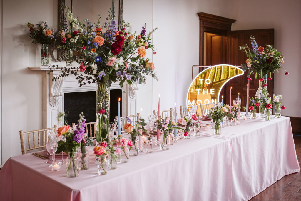 Beautiful top table set up 