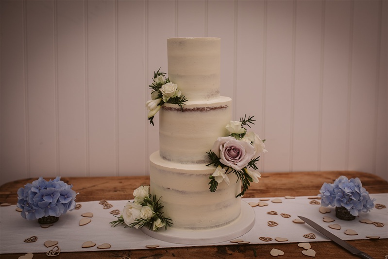 A simple wedding cake by Where the Ribbon Ends