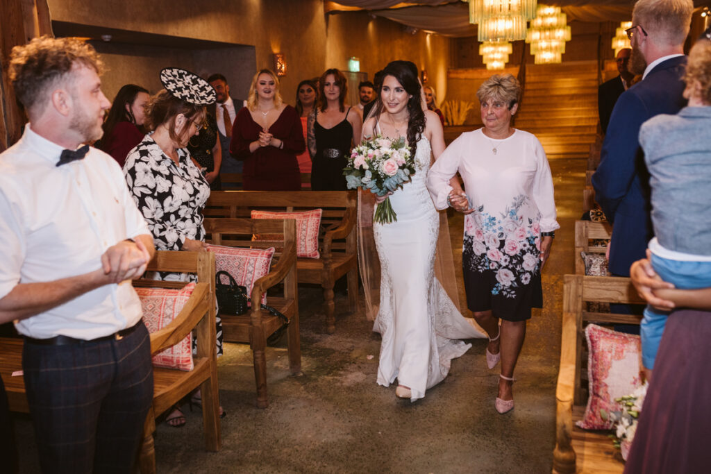 Mother of the Bride walks her daughter down the aisle - Runa Farm weddings - Hannah Brooke Photography