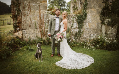 5 Fun Ways to Incorporate Your Dogs at Weddings