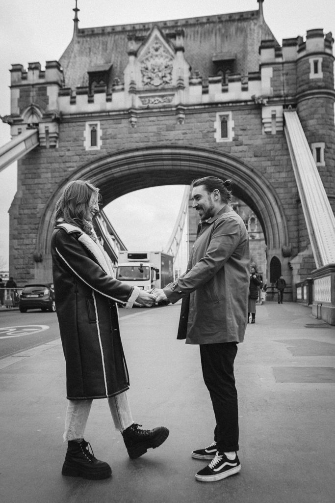 London engagement shoot with a backdrop of Tower Bridge