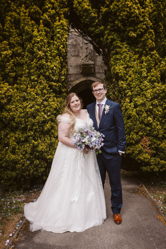 bride and groom natural wedding photos