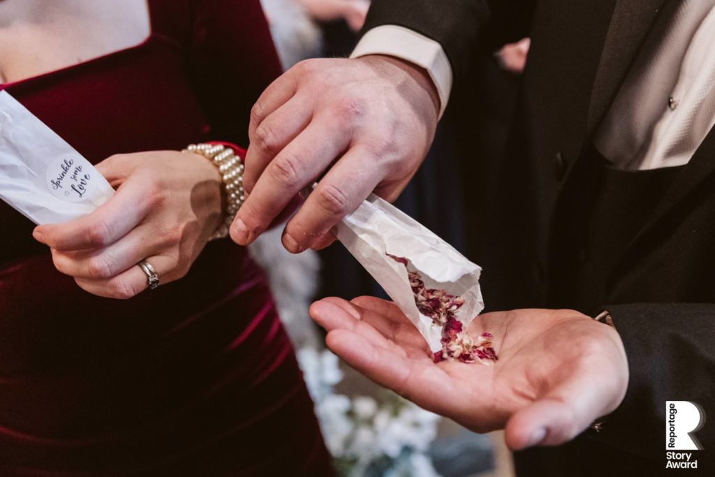 Guests get the confetti ready